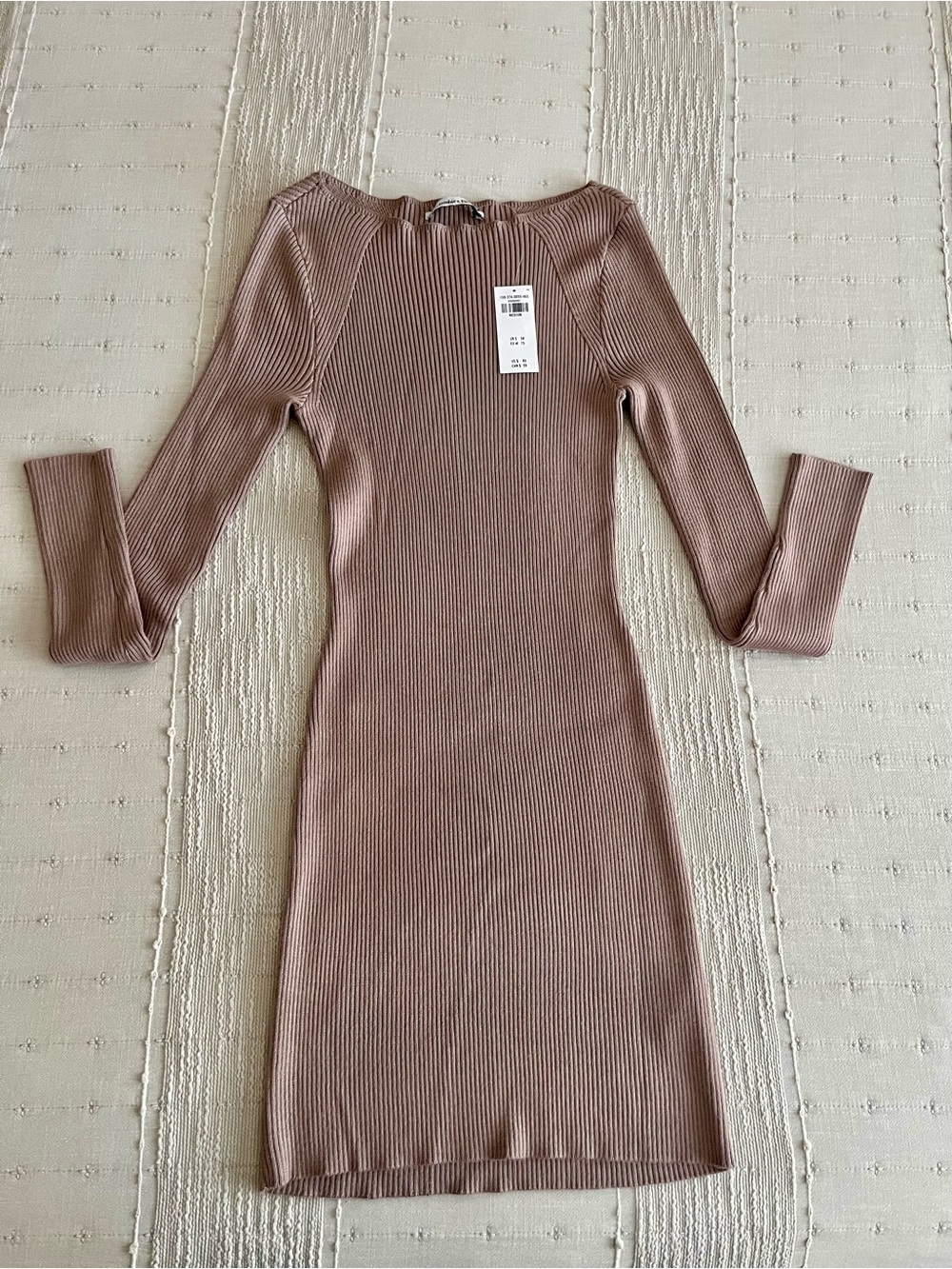 Abercrombie & Fitch Ribbed Long-Sleeve Bodycon Dress in Taupe